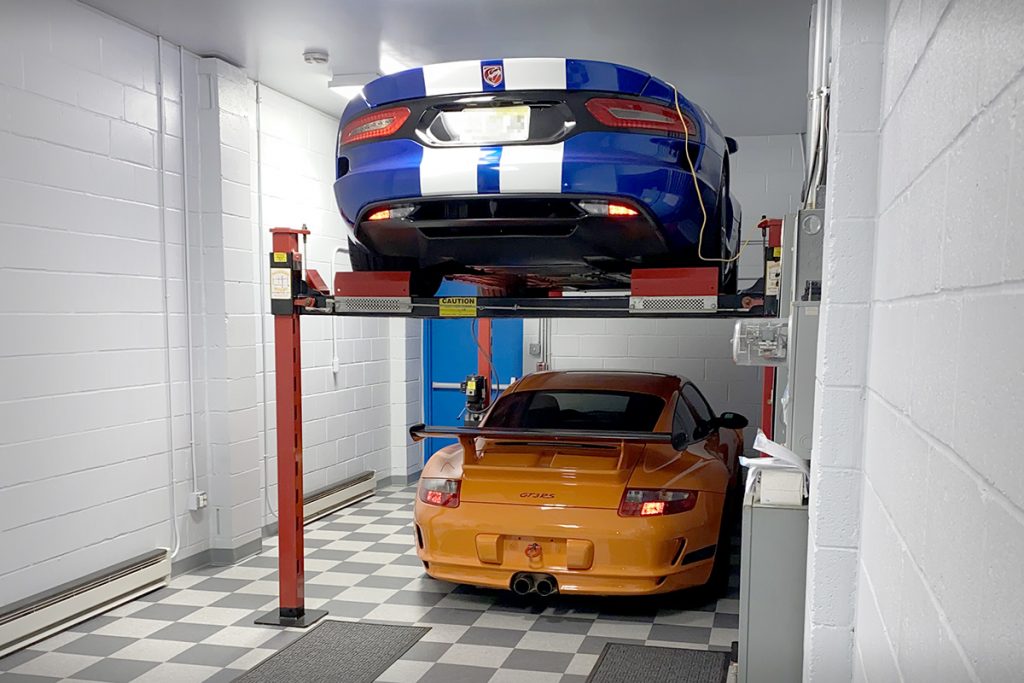 Private Garage 2 cars