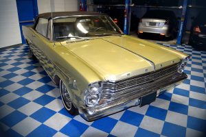 ACS Ford Galaxie 500 front